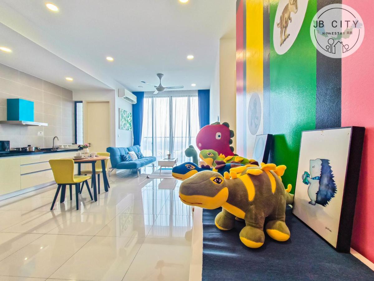 D'Pristine Suites By Rr Jbcity Нусаджая Екстериор снимка